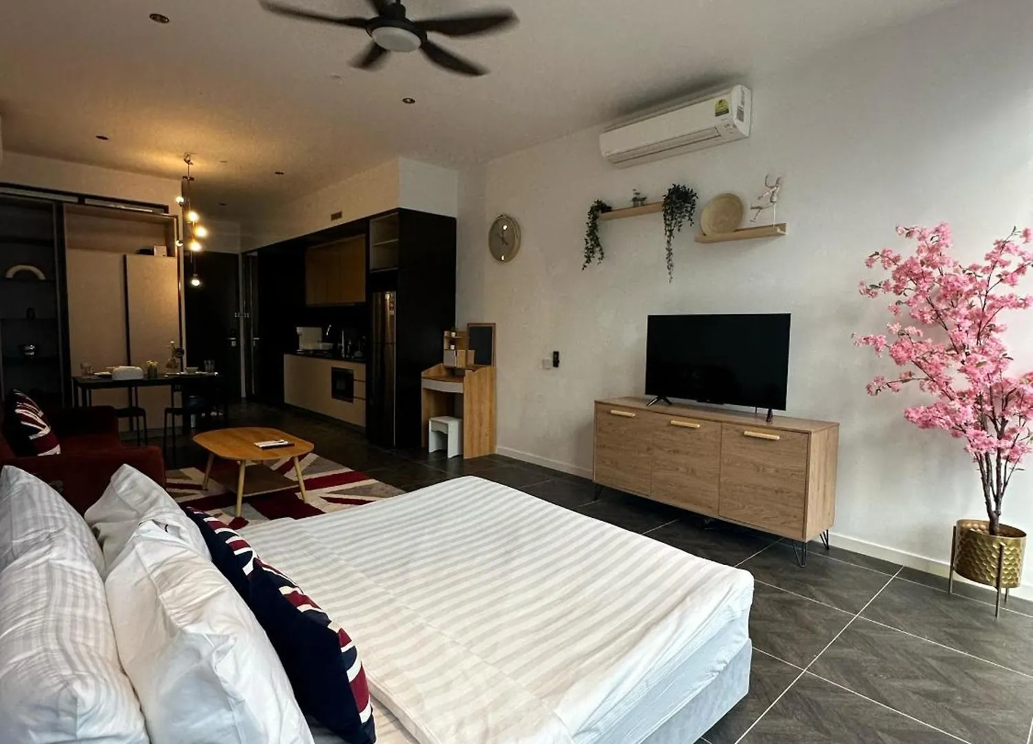 Scarletz Suites Klcc By Cityscape Kuala Lumpur 0*,